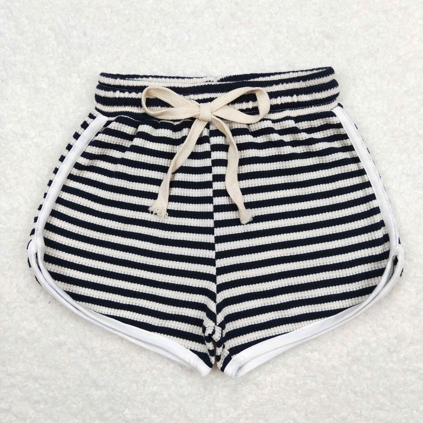 Black/ white stripes