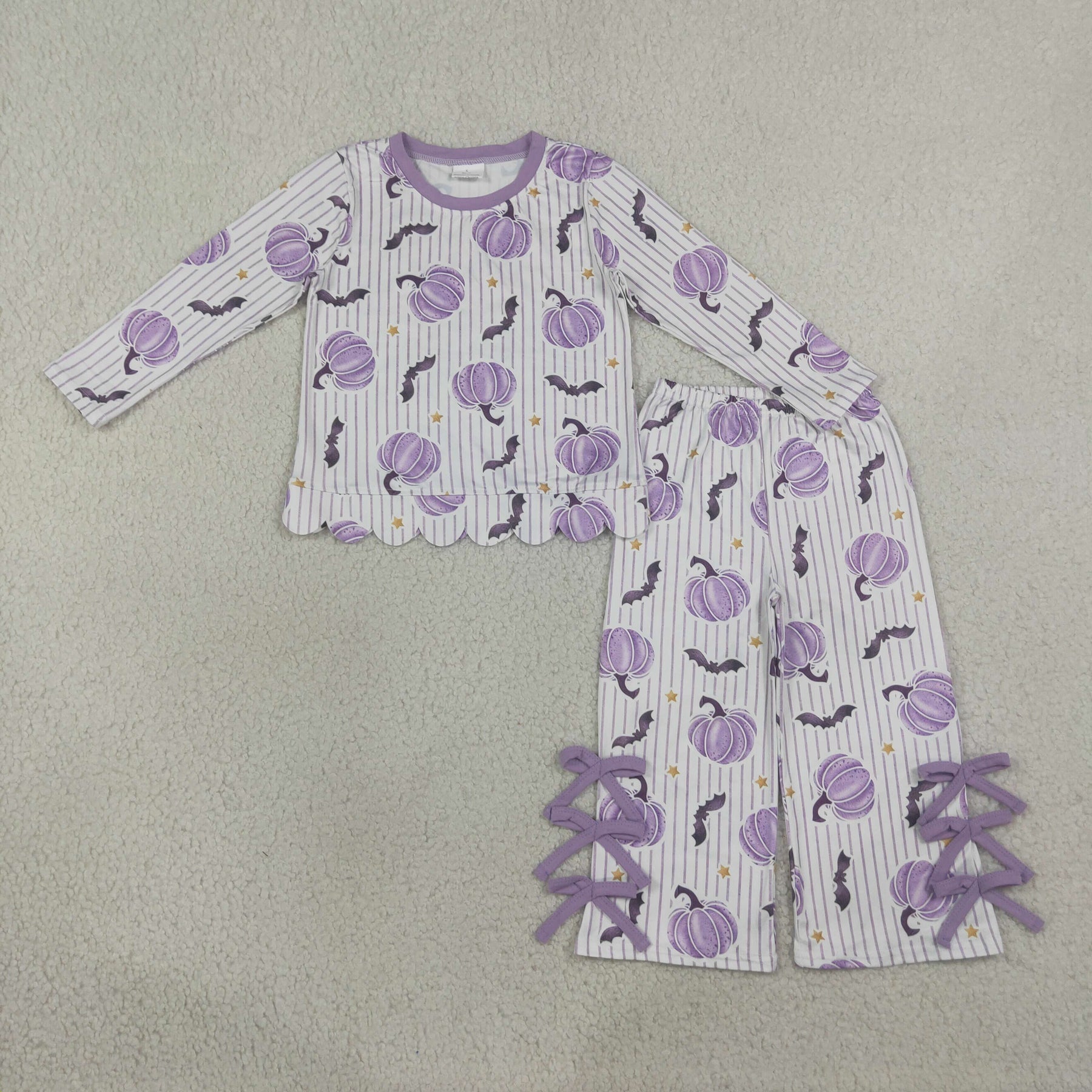 Purple pumpkin bows